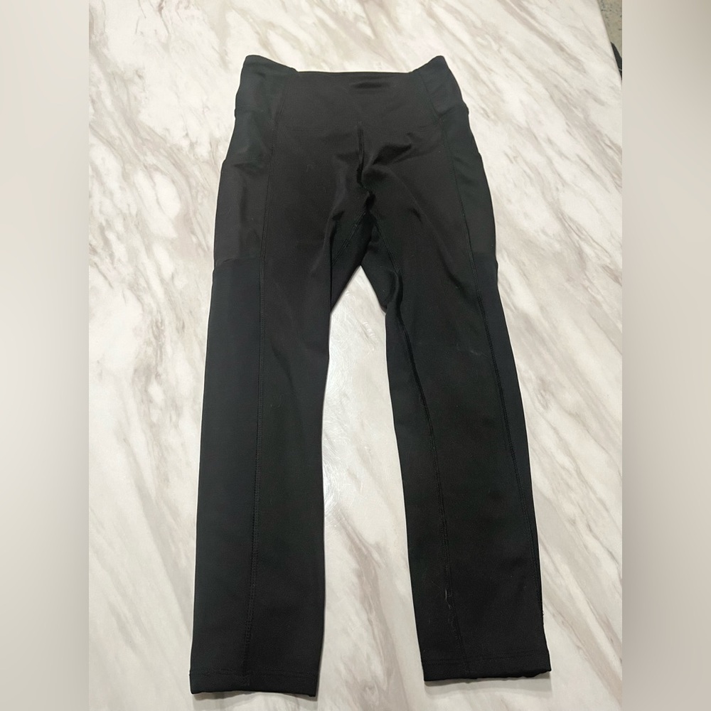 Black leggings with pockets